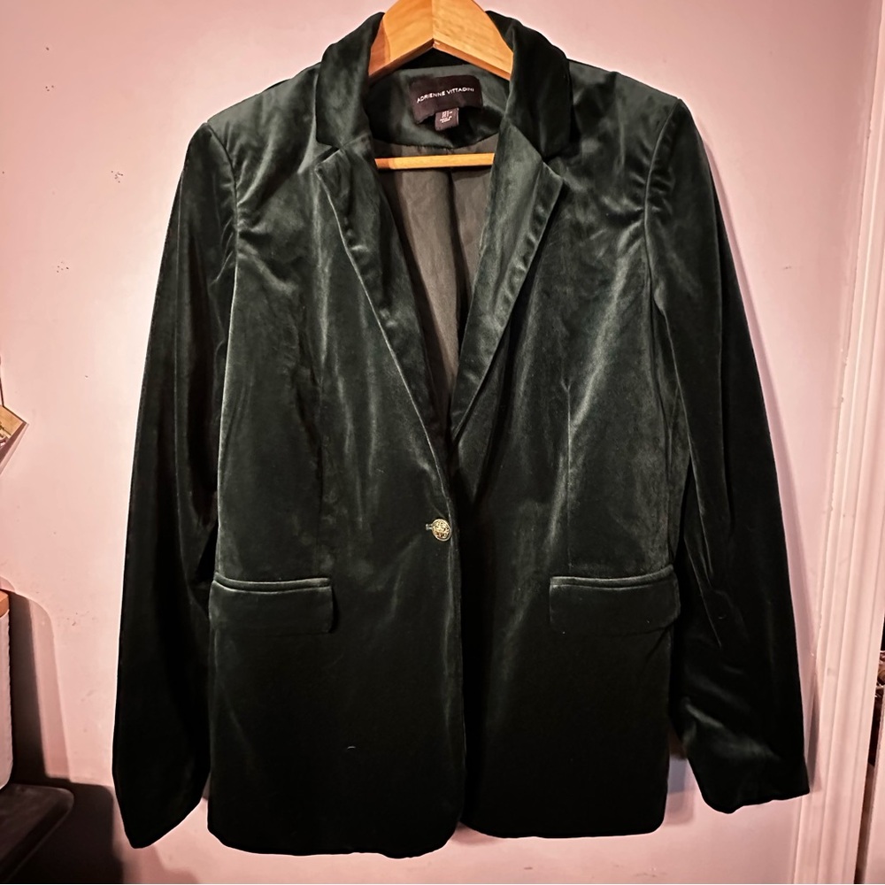 ADRIENNE VITTADINI Forest Green Velvet Blazer with Gold Buttons - Picture 3 of 12